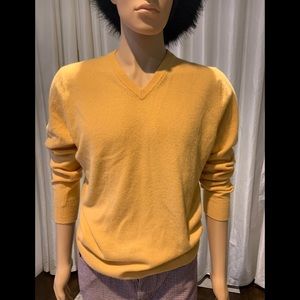 Bloomingdales Men’s Cashmere V-Neck